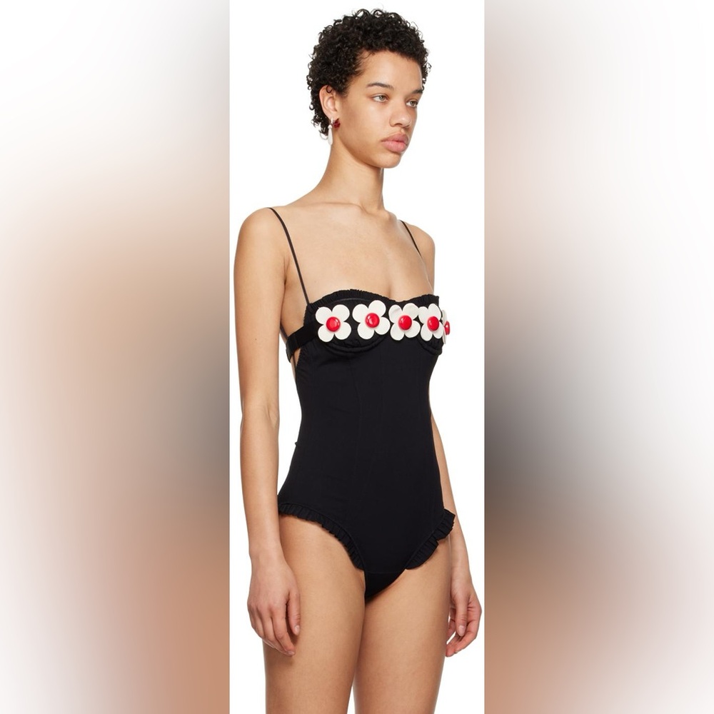 ShuShu Tong black bodysuit